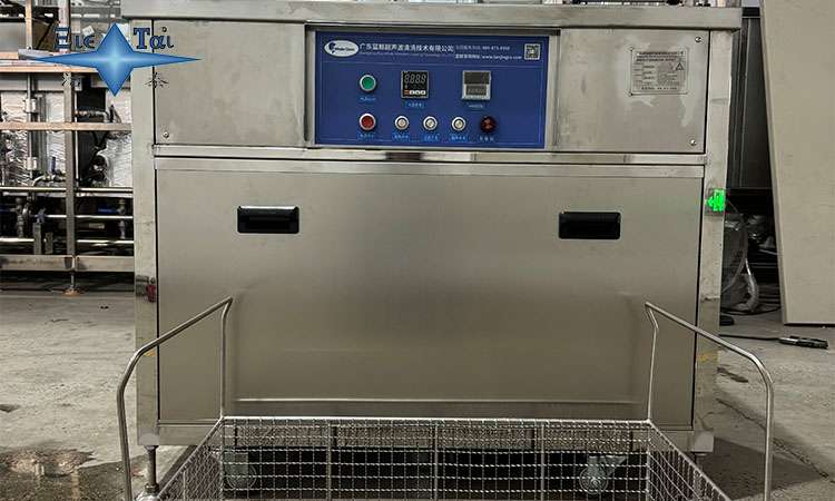 超聲波清洗機(jī)中的泵選型指南：類型、功能與應(yīng)用場(chǎng)景分析